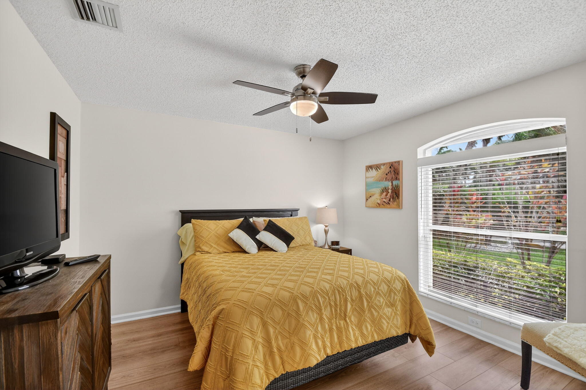 PALM ISLES - Residential