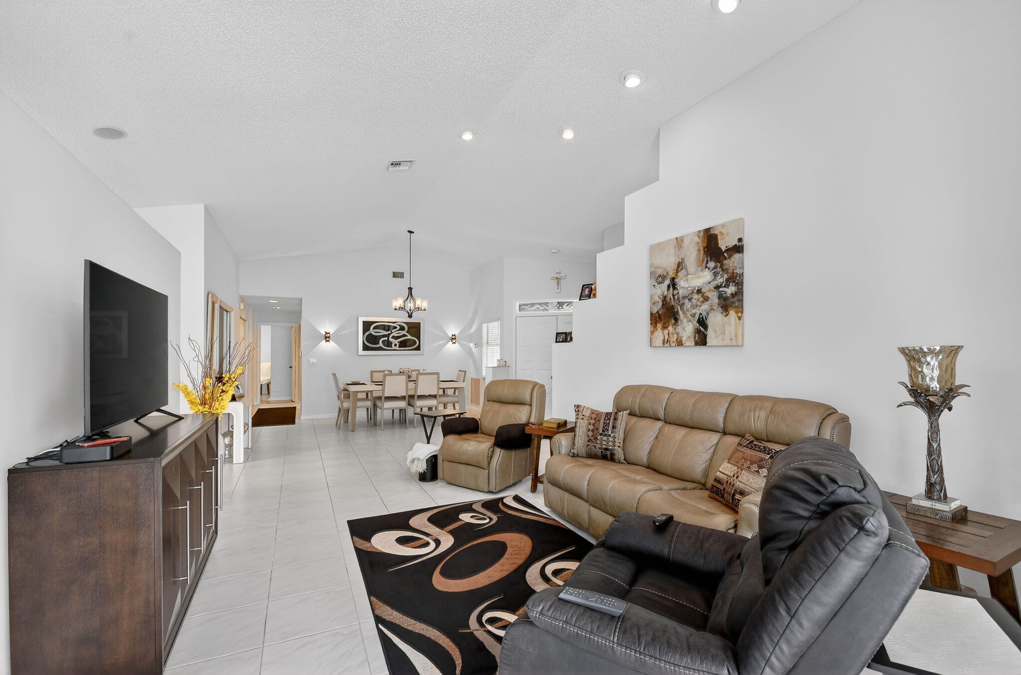 PALM ISLES - Residential