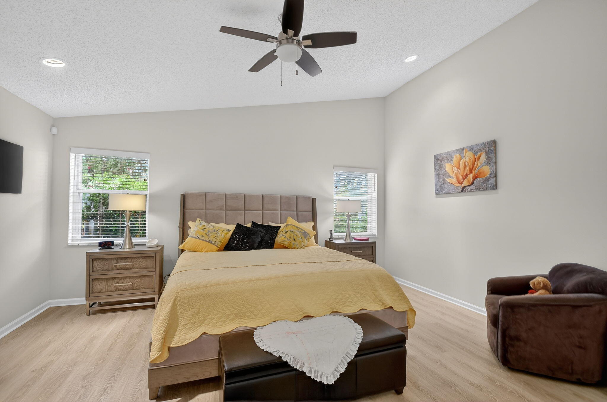 PALM ISLES - Residential