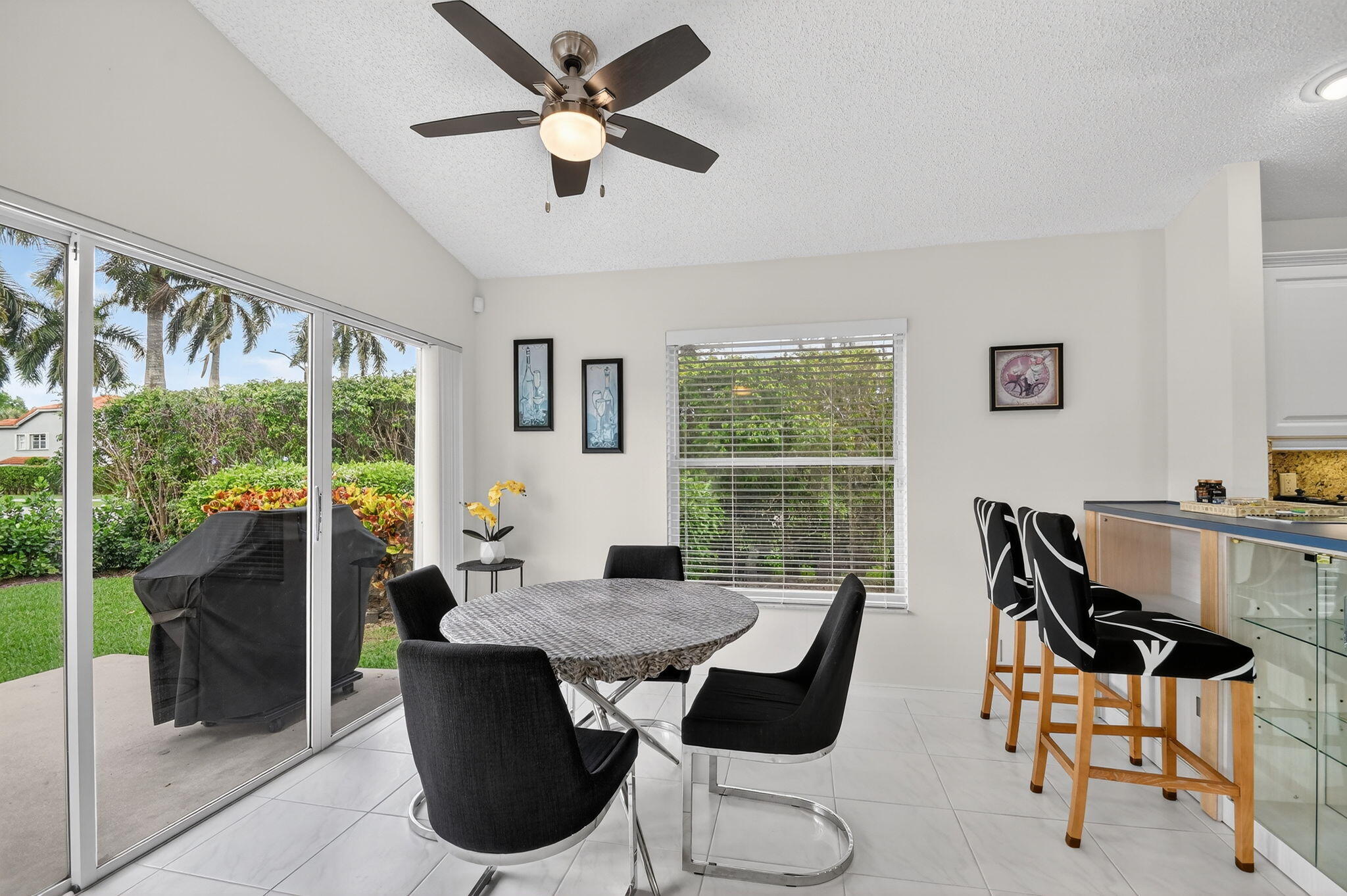 PALM ISLES - Residential