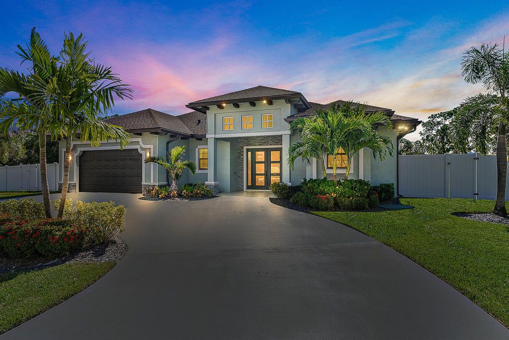 Photo of 6083 NW East Deville Circle, Port St Lucie, FL 34986 (MLS # R10930546)