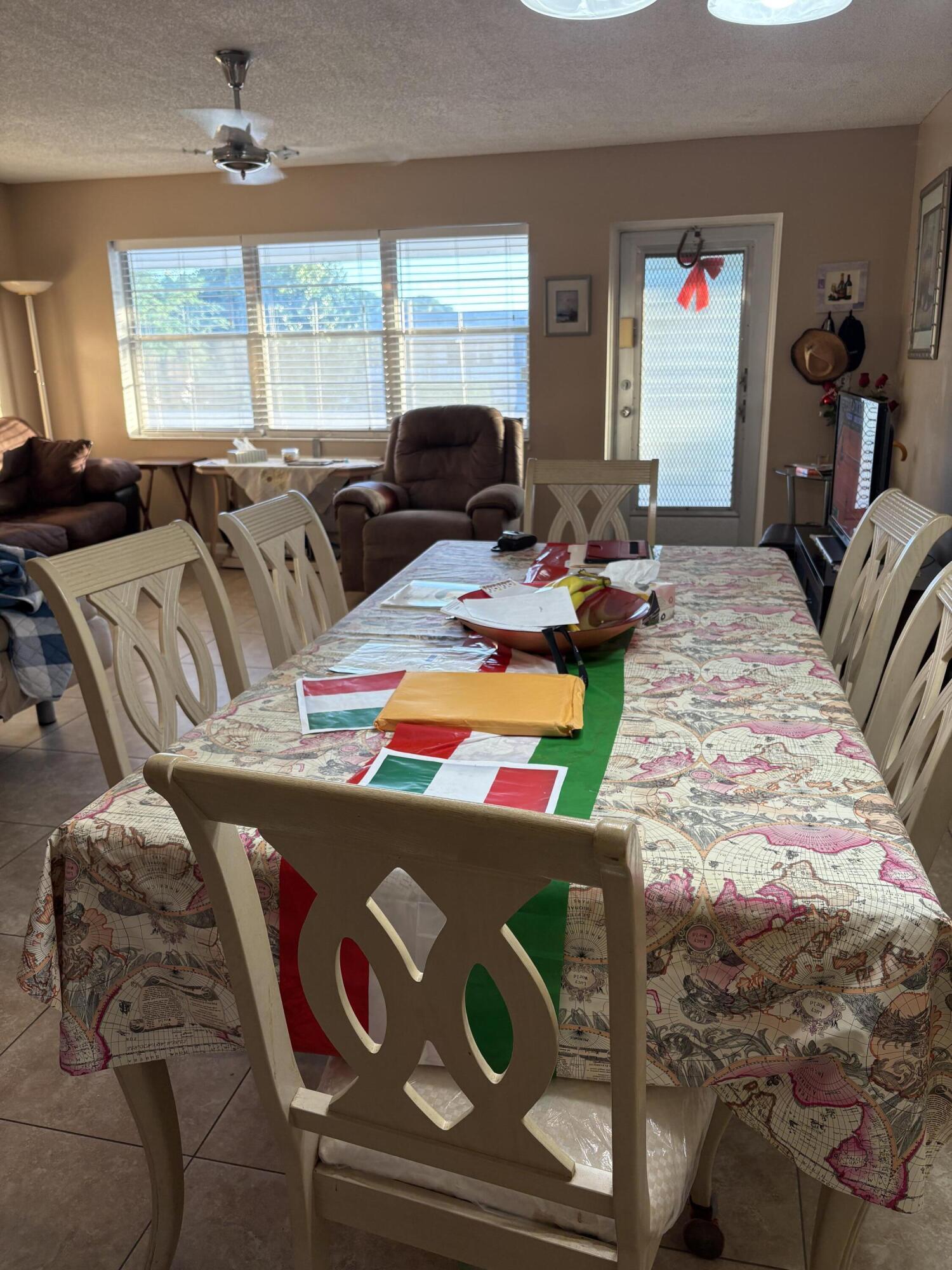 KENT CONDOS - Residential