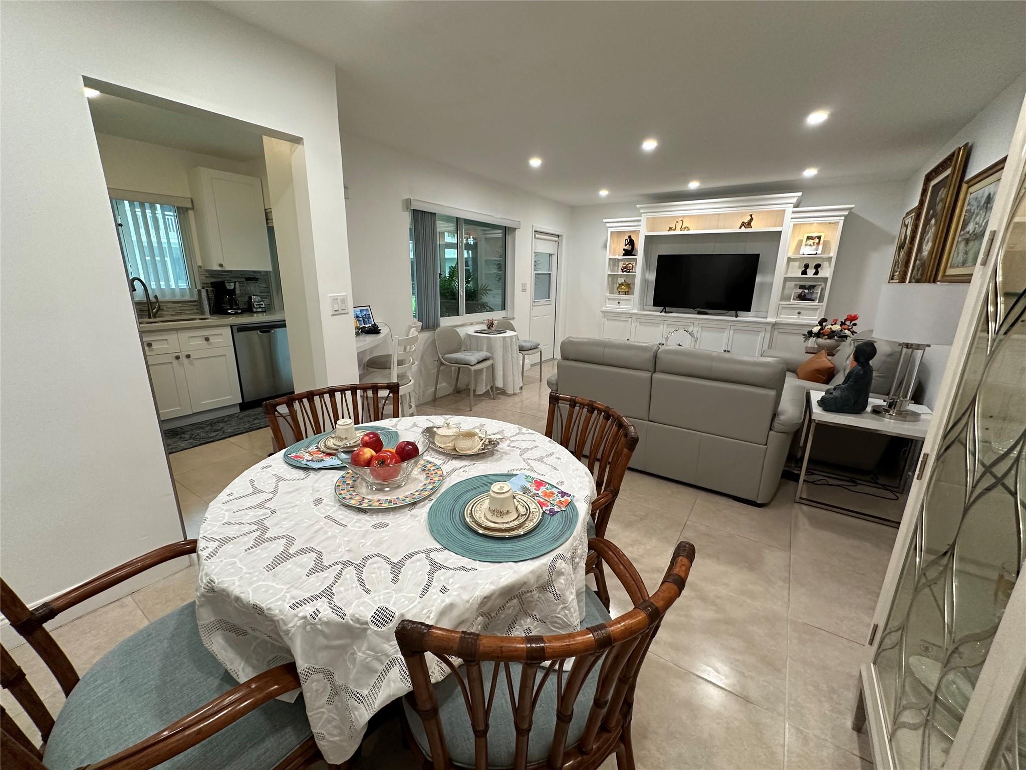 Tarelton Manor - Residential