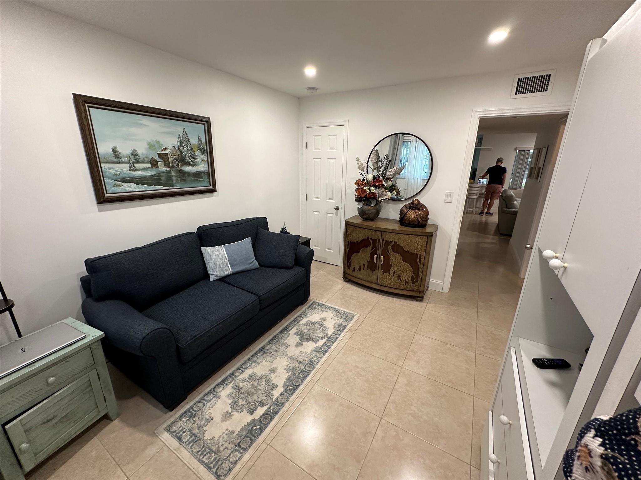 Tarelton Manor - Residential