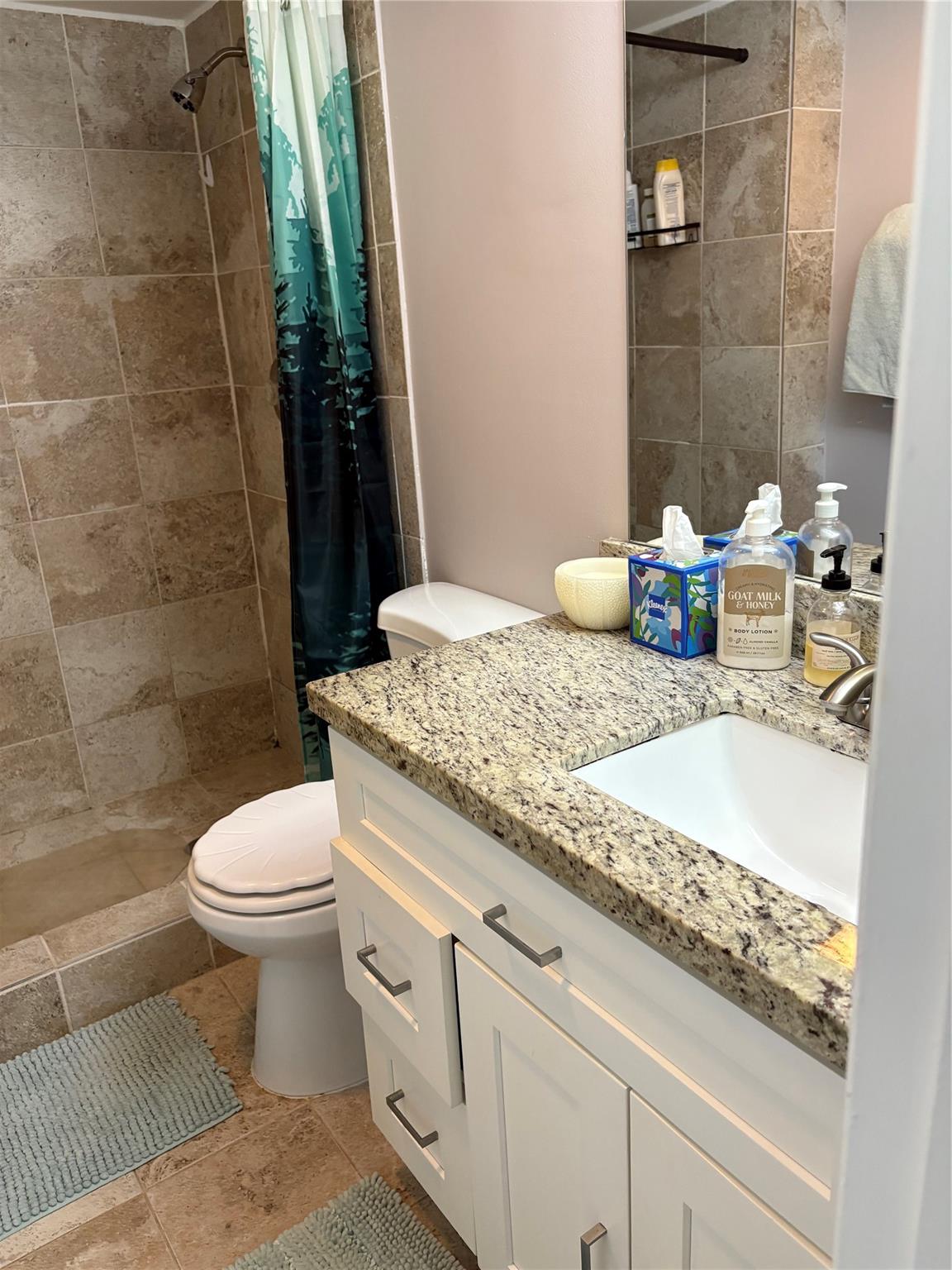 KINGS POINT - Residential