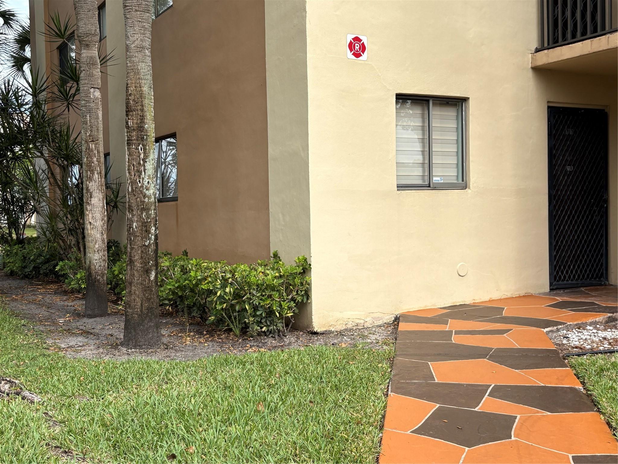 KINGS POINT - Residential