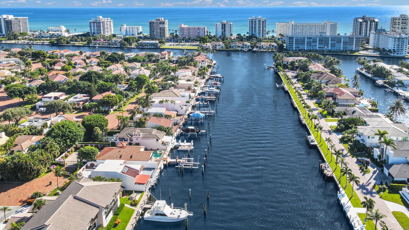 Pelican Pointe Condo - Residential