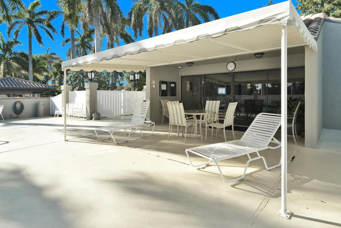 Pelican Pointe Condo - Residential