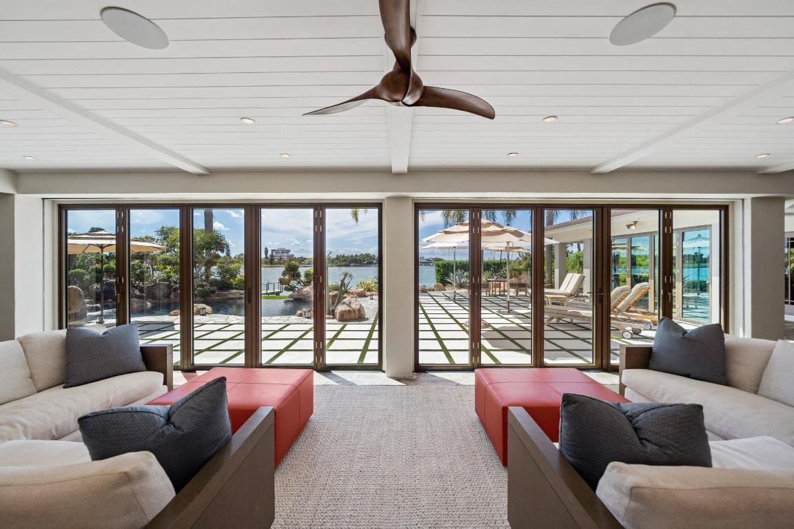 JUPITER INLET BEACH COLONY - Residential