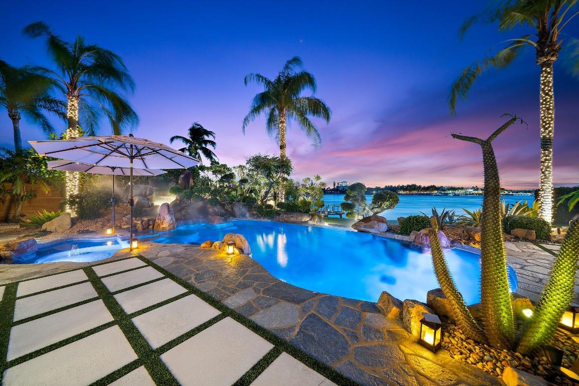 JUPITER INLET BEACH COLONY - Residential