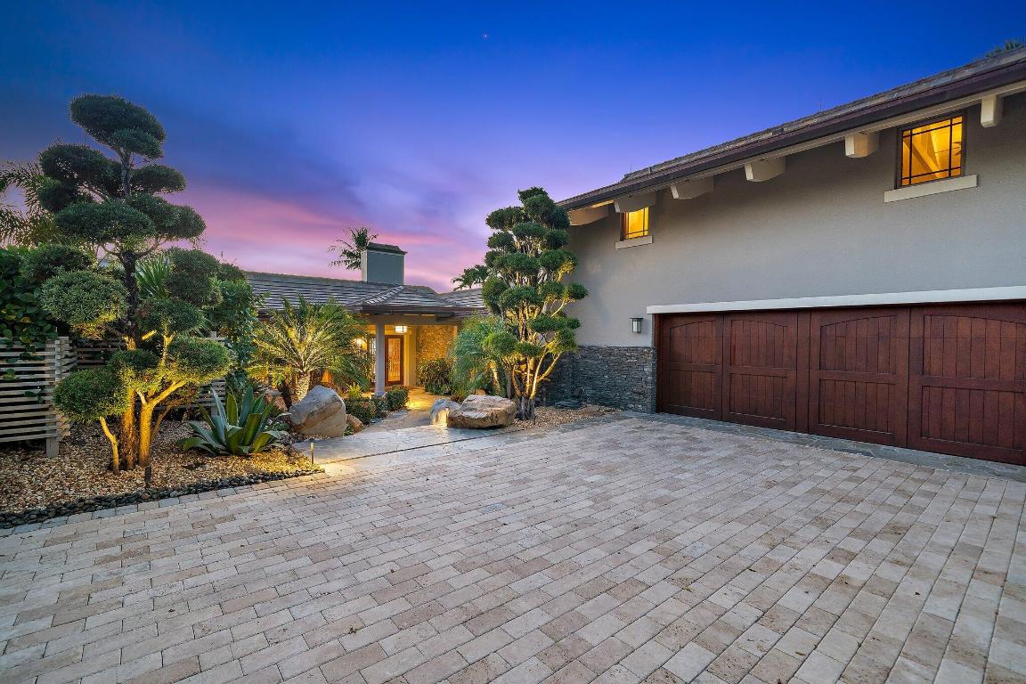 JUPITER INLET BEACH COLONY - Residential