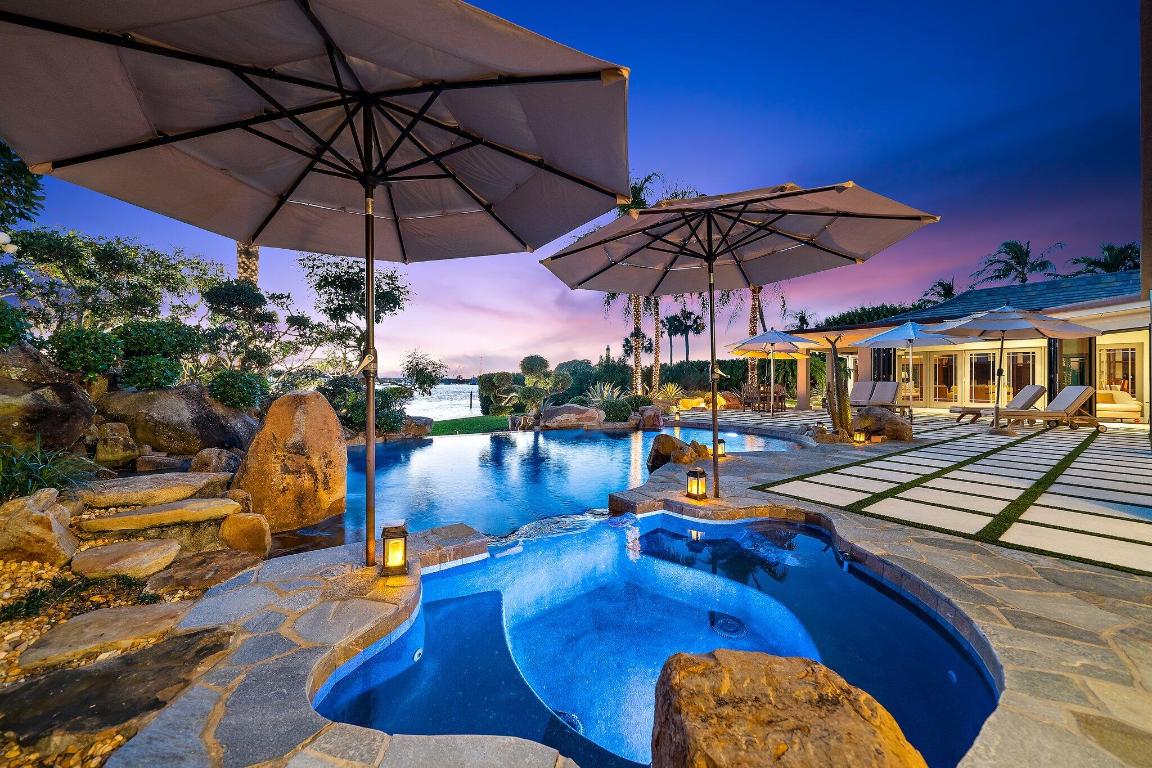 JUPITER INLET BEACH COLONY - Residential