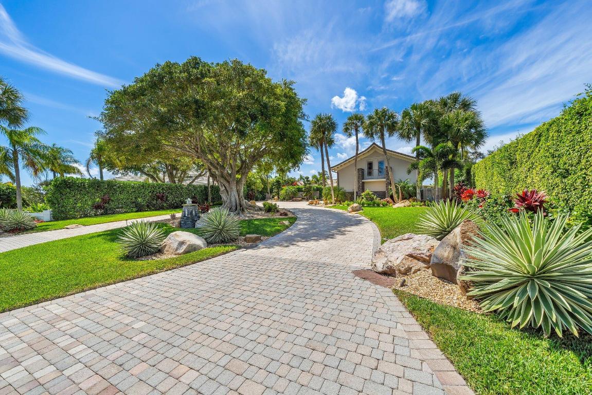 JUPITER INLET BEACH COLONY - Residential
