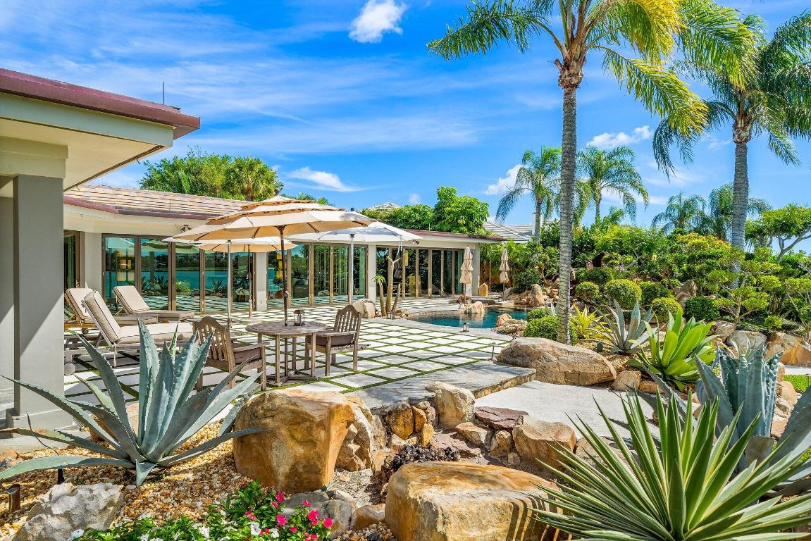 JUPITER INLET BEACH COLONY - Residential
