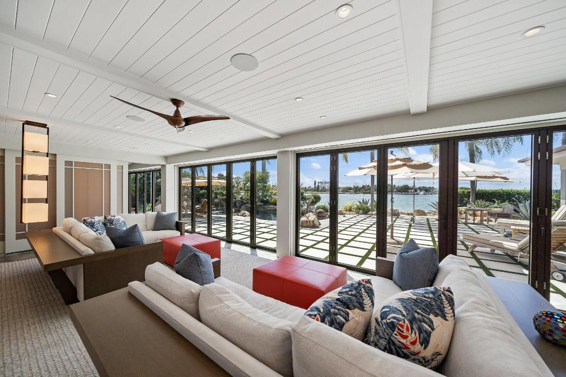 JUPITER INLET BEACH COLONY - Residential