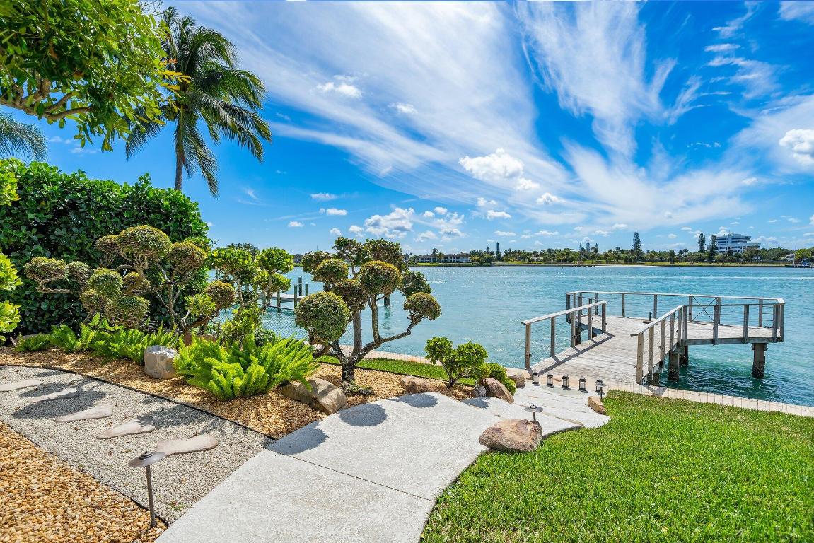 JUPITER INLET BEACH COLONY - Residential