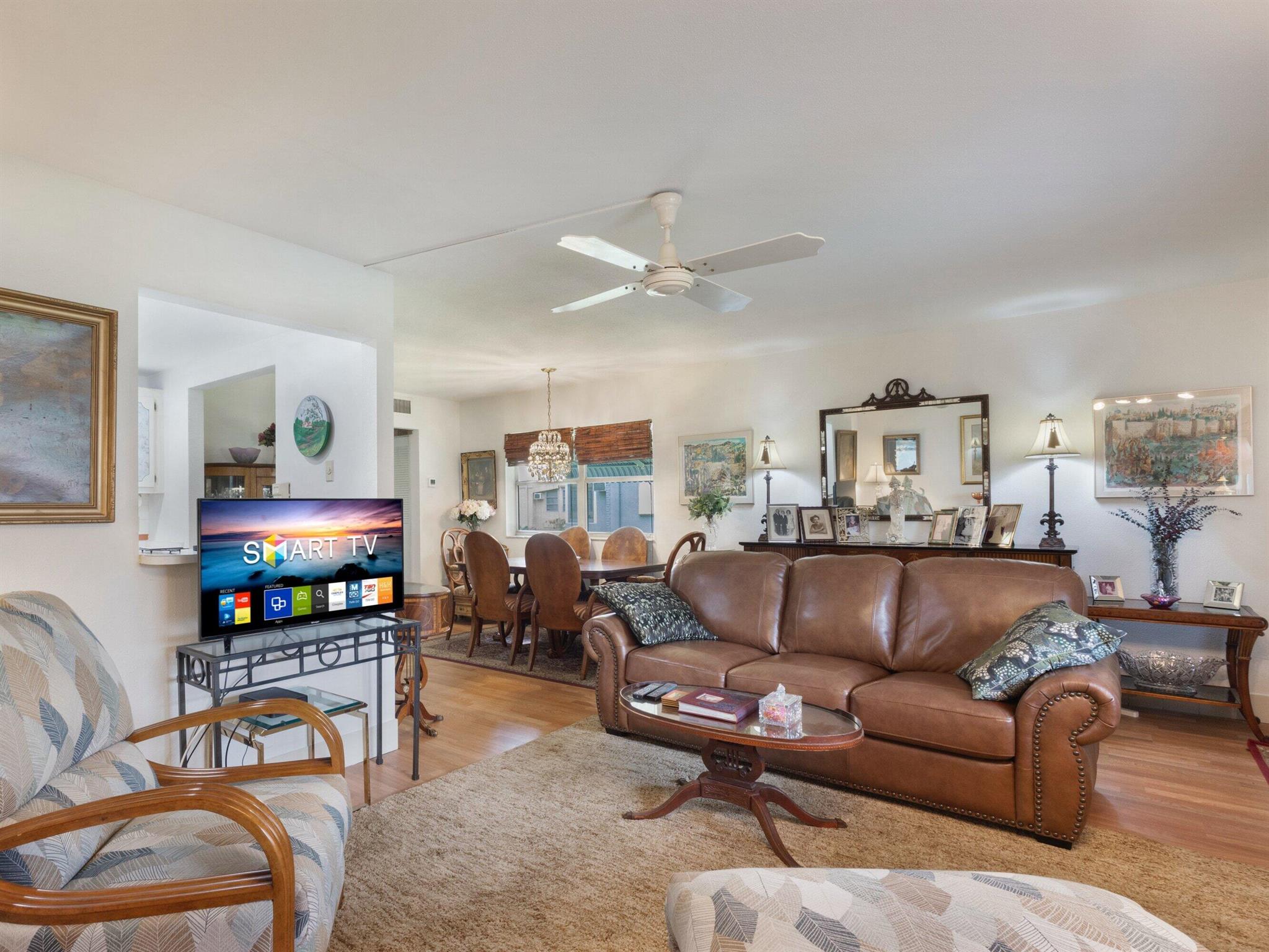 KINGS POINT SAXONY CONDOS - Residential
