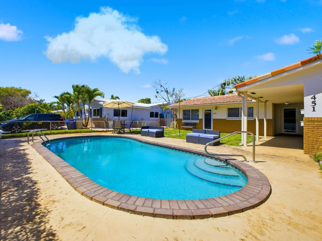 Photo of 451 SE 1st Avenue #A &amp; B, Pompano Beach, FL 33060 (MLS # B26018920)