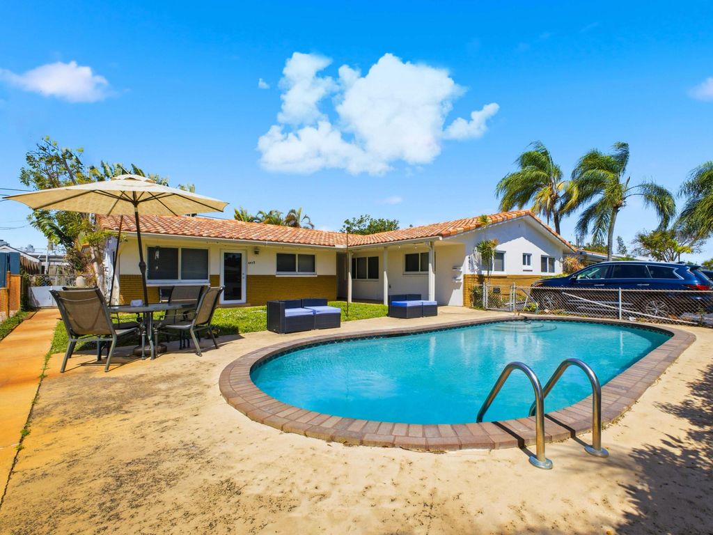 Photo of 451 SE 1st Avenue #A &amp; B, Pompano Beach, FL 33060 (MLS # B26018920)