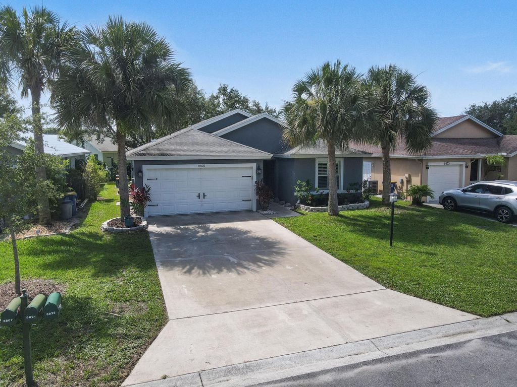 Photo of 8821 SW Bonneville Drive, Stuart, FL 34997 (MLS # R11000559)