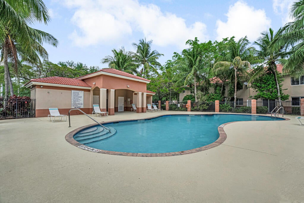 Properties 3810 N JOG Road 204