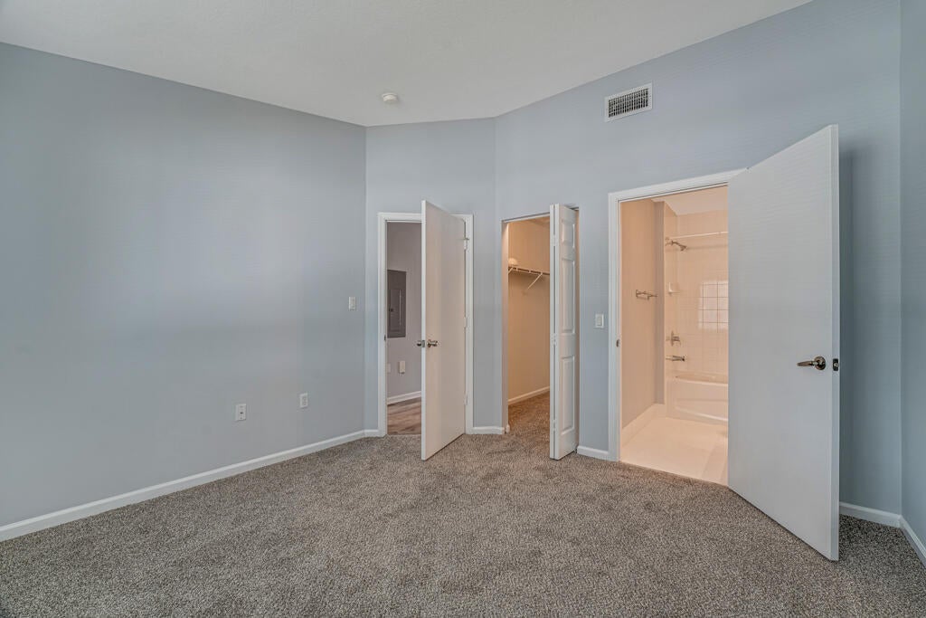 Properties 3810 N JOG Road 204