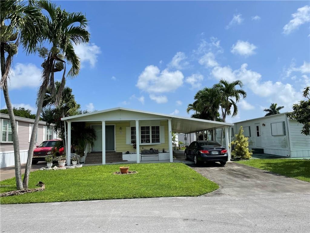 Ravenswood Estates & Mari - Residential
