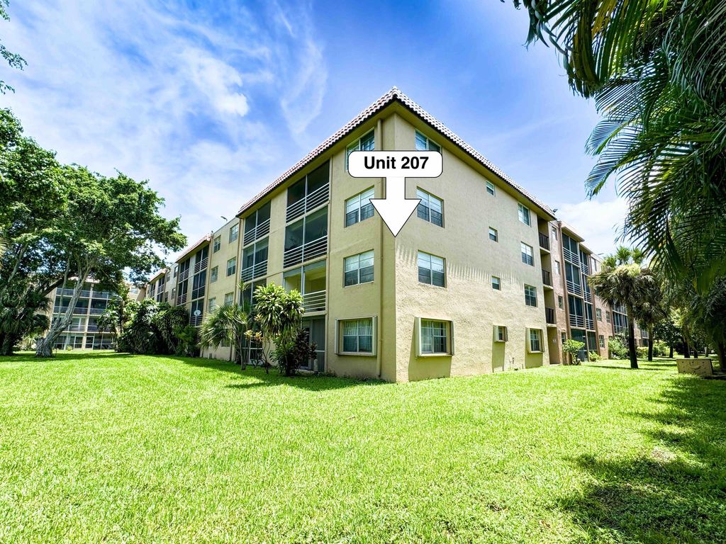 Photo of 10120 Boca Entrada Boulevard #207, Boca Raton, FL 33428 (MLS # R11009395)