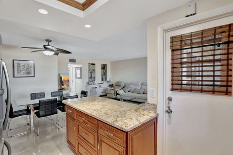 Tiny photo for 806 SE 7th Street #403, Deerfield Beach, FL 33441 (MLS # R11147894)