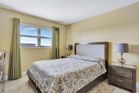 Tiny photo for 806 SE 7th Street #403, Deerfield Beach, FL 33441 (MLS # R11147894)