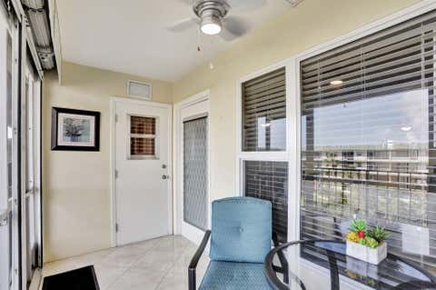 Tiny photo for 806 SE 7th Street #403, Deerfield Beach, FL 33441 (MLS # R11147894)