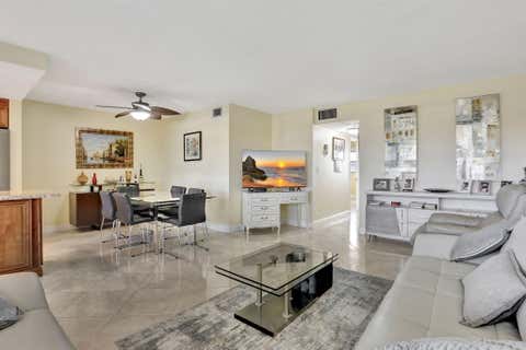 Tiny photo for 806 SE 7th Street #403, Deerfield Beach, FL 33441 (MLS # R11147894)