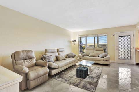Tiny photo for 806 SE 7th Street #403, Deerfield Beach, FL 33441 (MLS # R11147894)