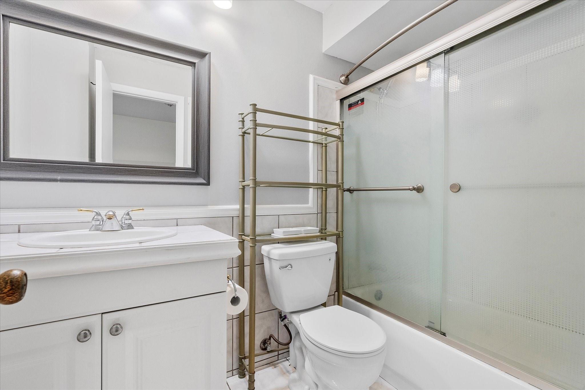 VALENCIA VILLAGE CONDO PH - Residential
