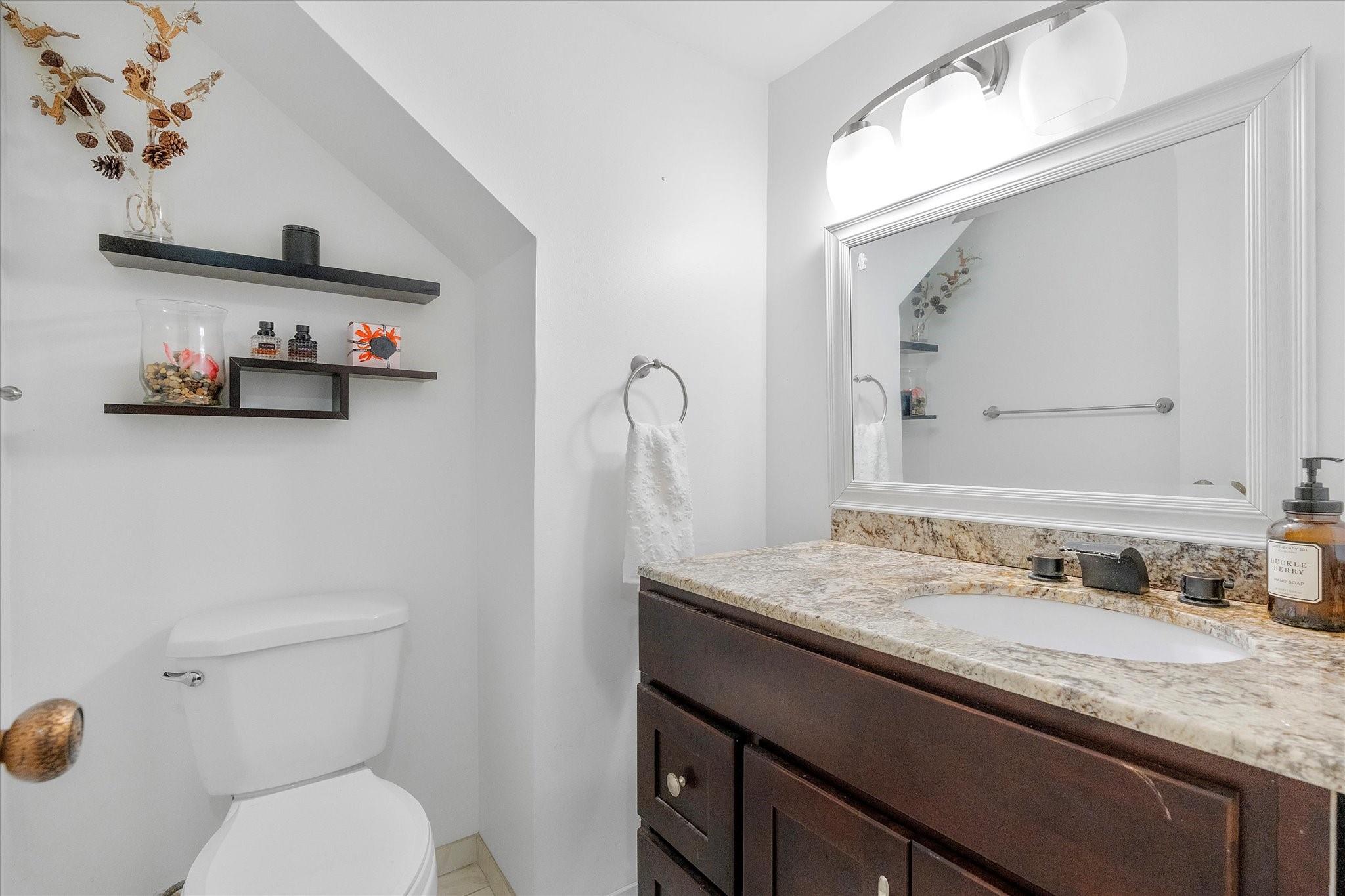 VALENCIA VILLAGE CONDO PH - Residential