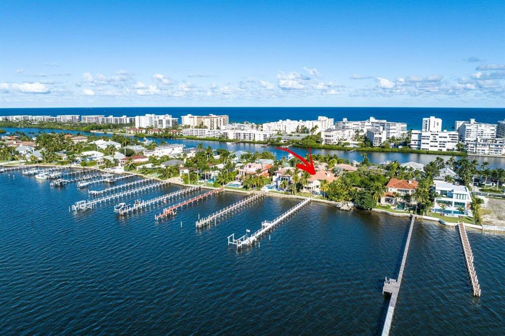 LAKE SHORES LANTANA - Residential