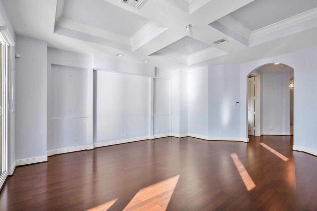 LAKE SHORES LANTANA - Residential