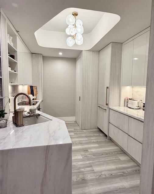 701 S Olive Avenue 1206, West Palm Beach, FL, 33401/$1,140,000 3 701 S Olive Avenue 1206
