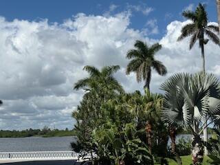 PRESIDENT OF PALM BEACH C - Residential