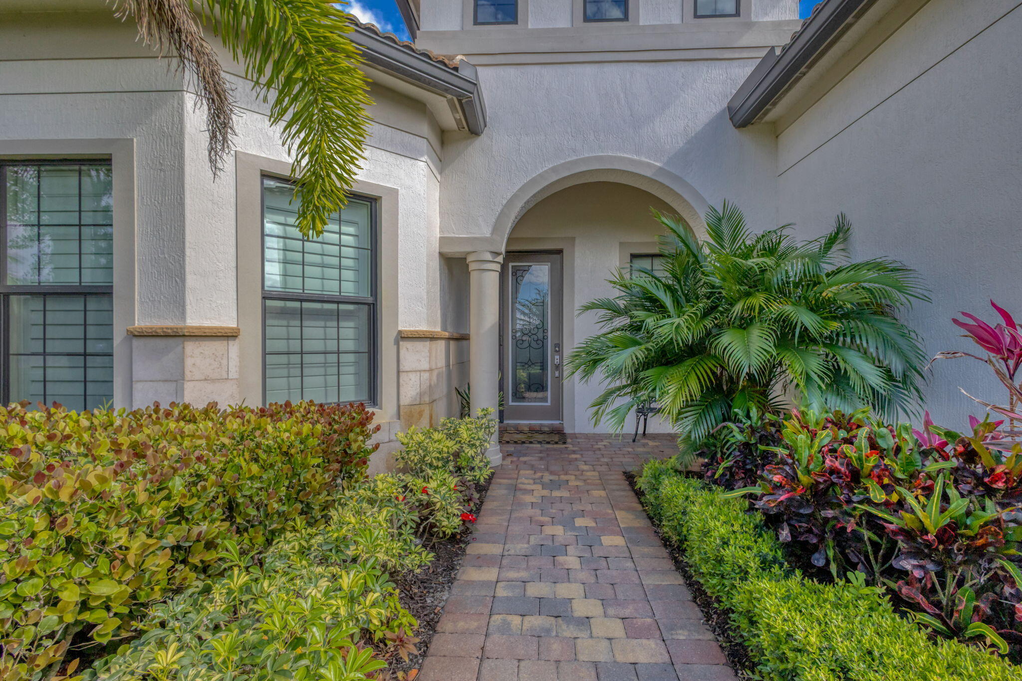 532 Sonoma Isles Circle
