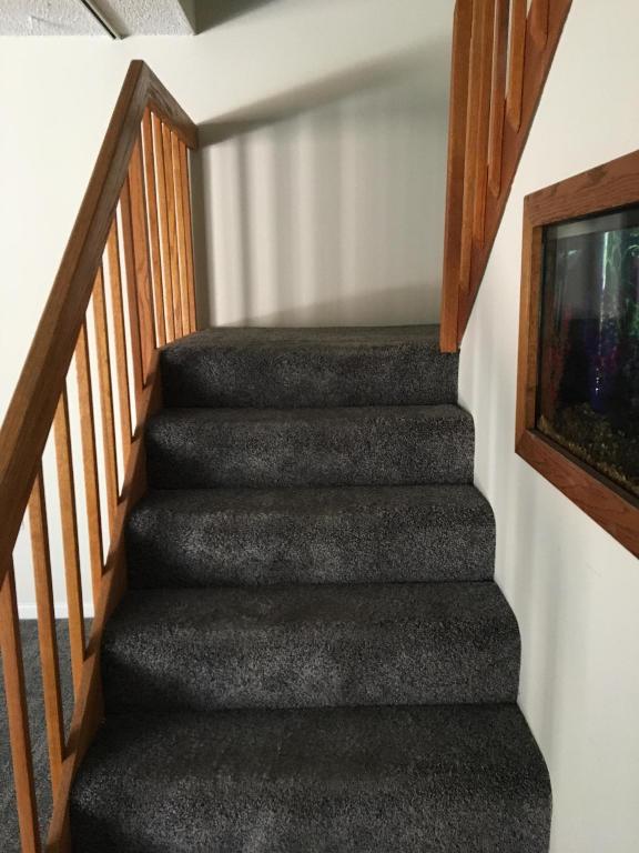 SANDALWOOD ESTATES - Residential Lease