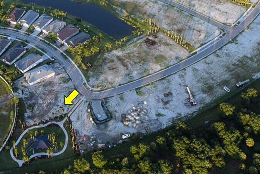 Photo of 10592 Northbrook Circle #Mainstay 45, Palm Beach Gardens, FL 33412 (MLS # R11133577)