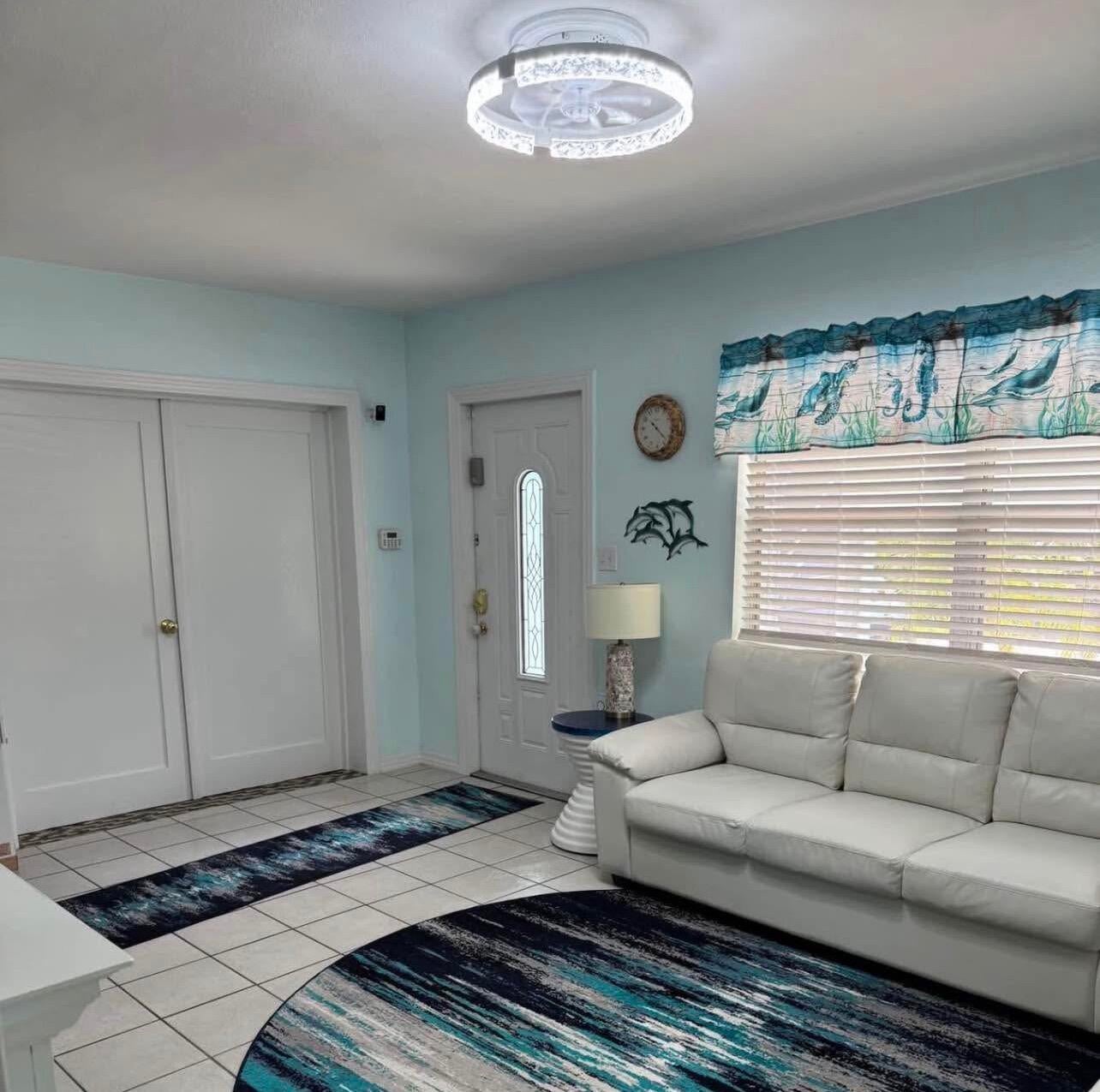 2349 Old Dixie Highway SE