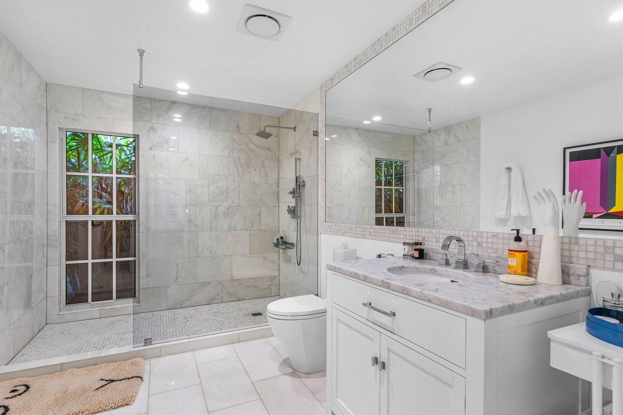ST ANDREWS COUNTRY CLUB - Residential