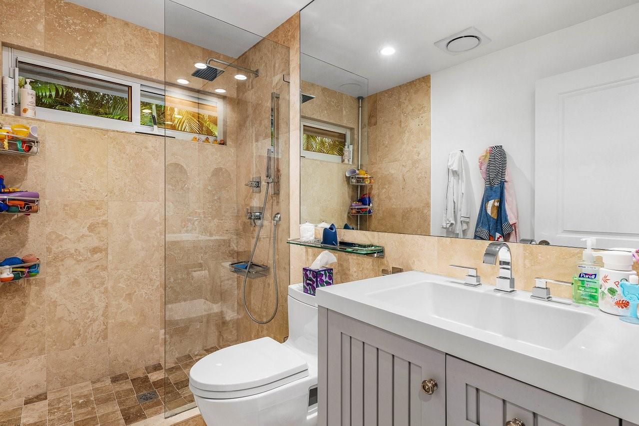 ST ANDREWS COUNTRY CLUB - Residential