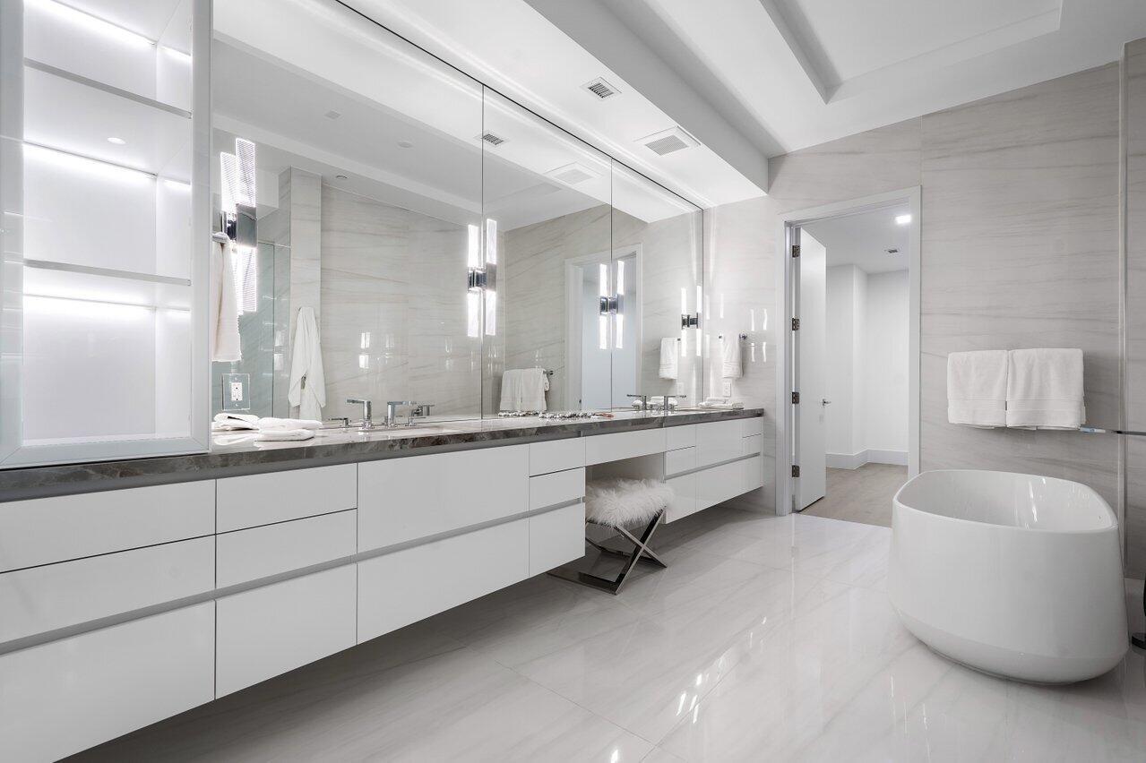 1625 OCEAN - Residential