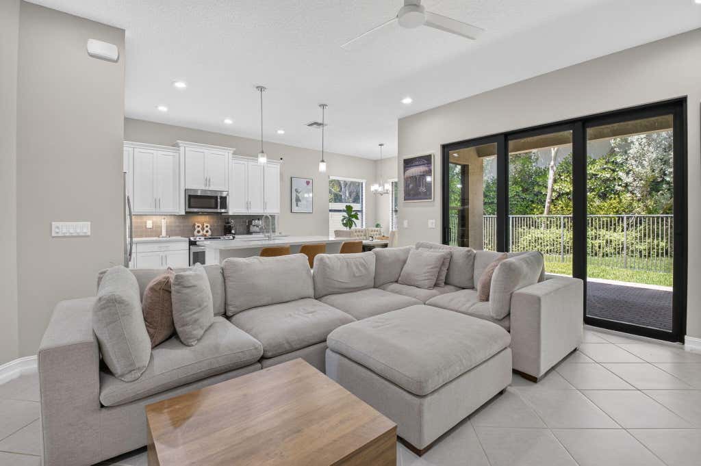 Photo of 13727 MOSS AGATE Avenue, Delray Beach, FL 33446 (MLS # B26068090)