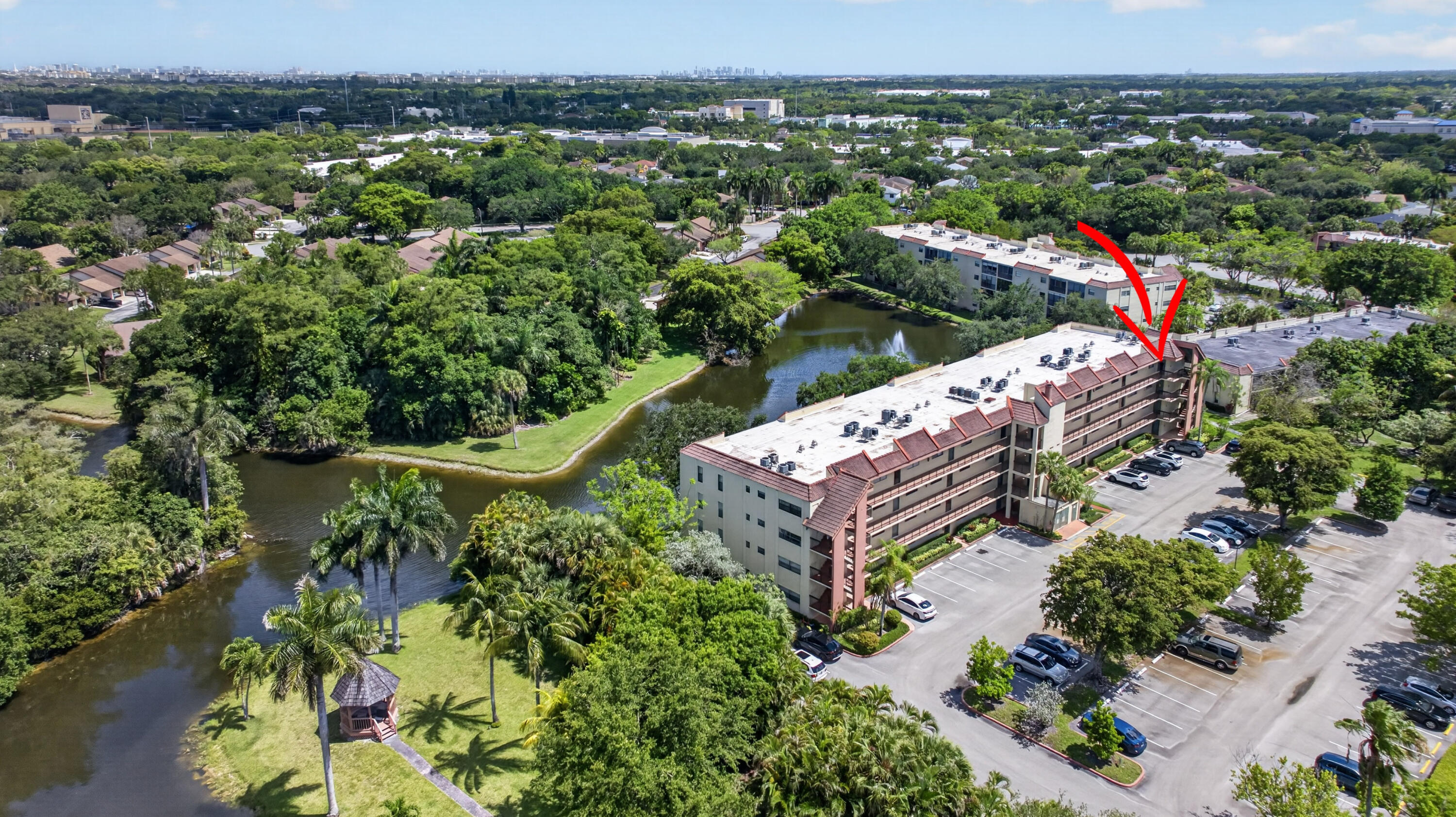HAMMOCKS-LAKE FOREST CONDO - Residential