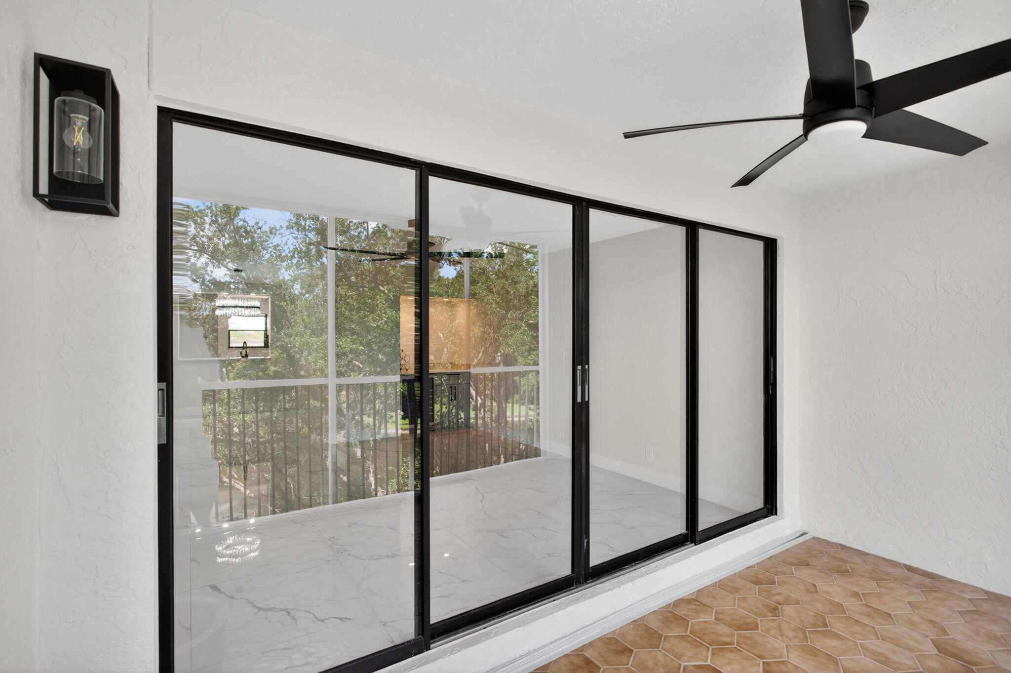 HAMMOCKS-LAKE FOREST CONDO - Residential