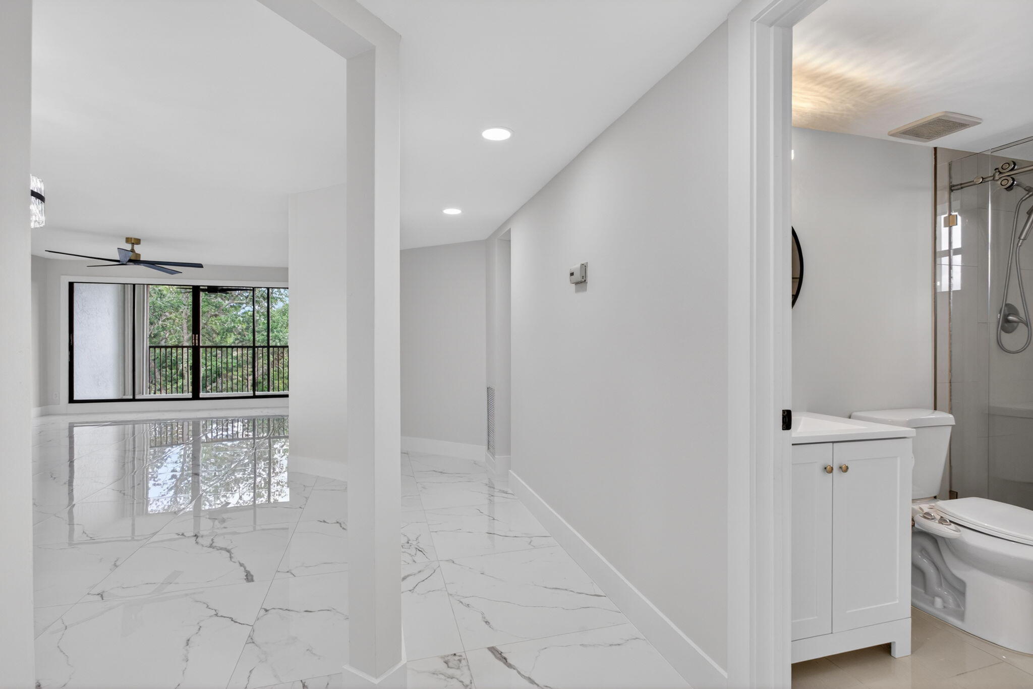 HAMMOCKS-LAKE FOREST CONDO - Residential